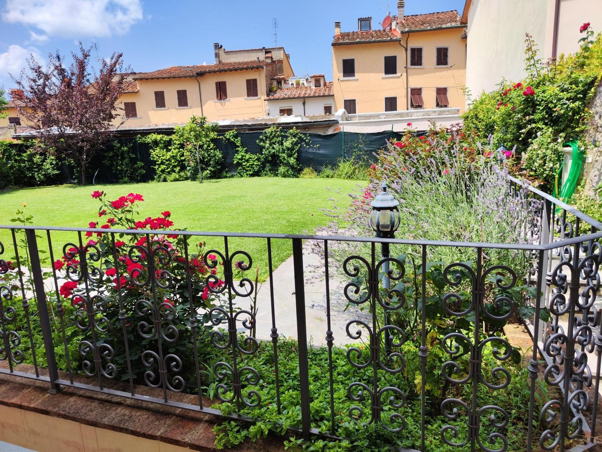 Casa Di Pietro Aretino, Arezzo Centro Storico 4-8 Letti Leilighet Eksteriør bilde